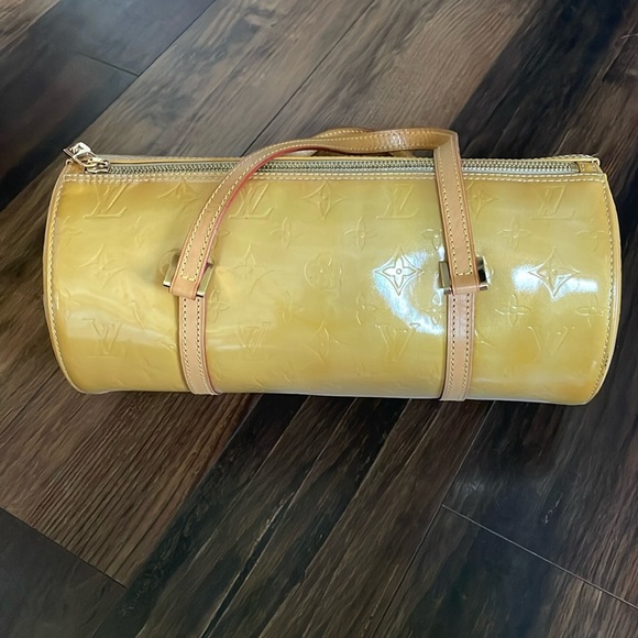 Louis Vuitton Yellow Vernis Bedford Papillon Shoulder Bag - Picture 1 of 15